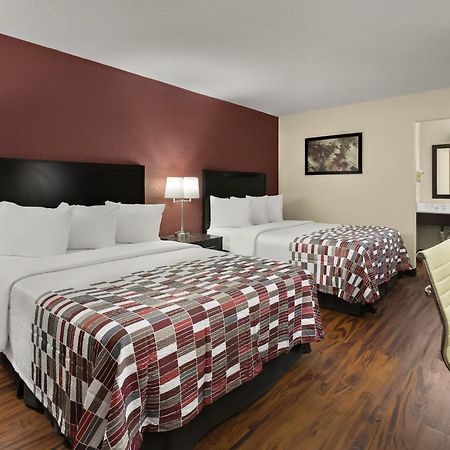Red Roof Inn & Suites Cave City Buitenkant foto