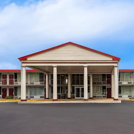 Red Roof Inn & Suites Cave City Buitenkant foto