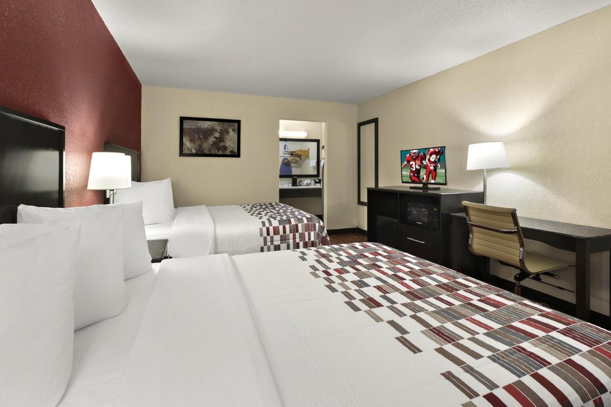 Red Roof Inn & Suites Cave City Buitenkant foto
