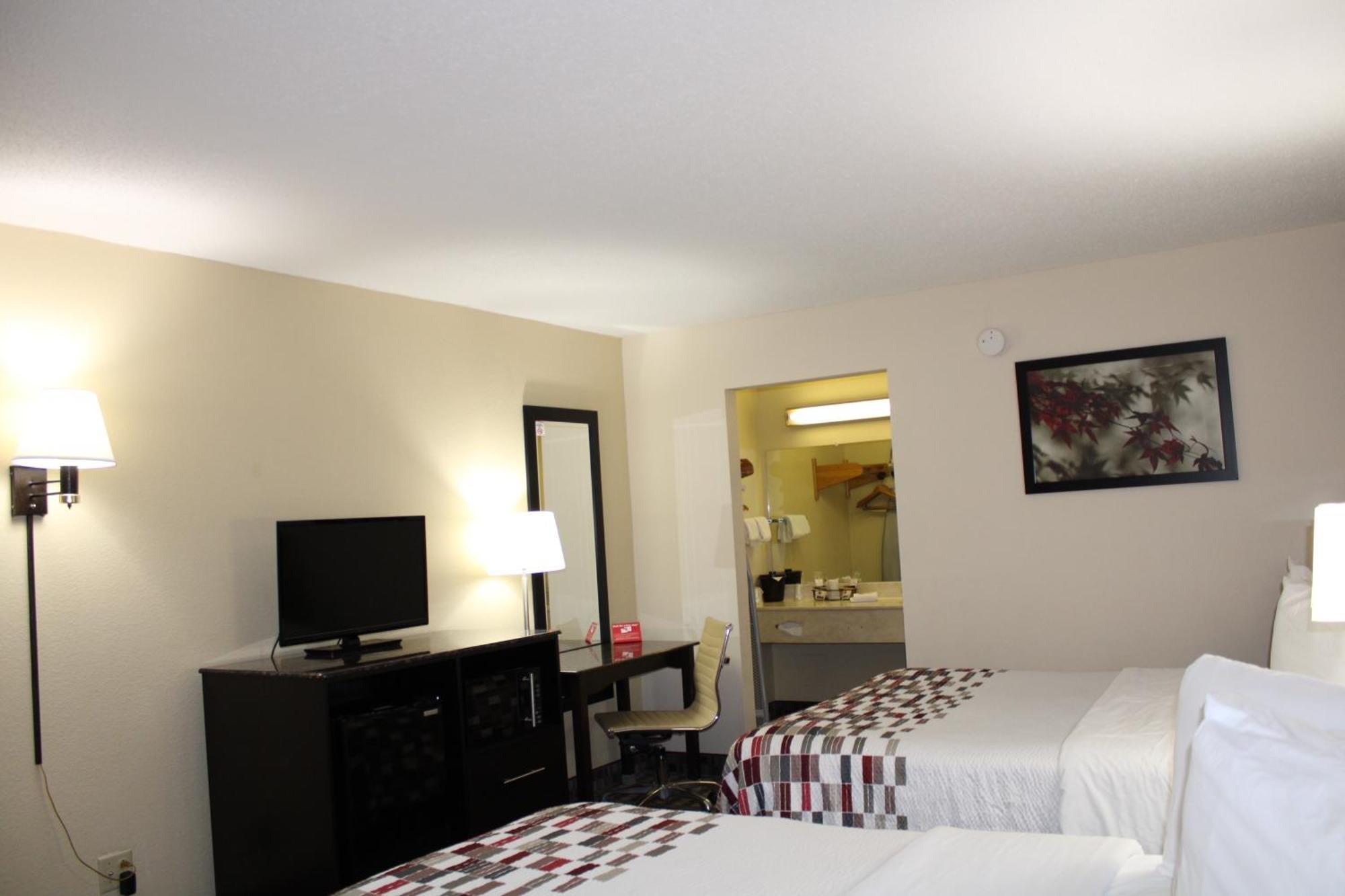 Red Roof Inn & Suites Cave City Buitenkant foto